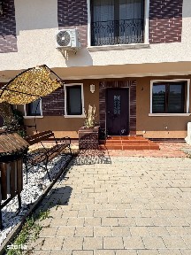 Casă tip duplex 4 camere 3 băi 3 locuri de parcare în Tunari