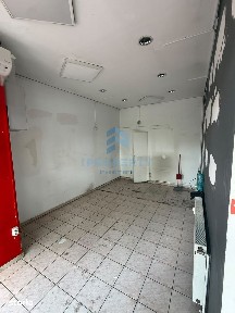 Costin Georgian Spatiu Comercial 20 Mp Trafic Pietonal Intens