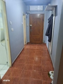 Vând apartament 2 camere lipova