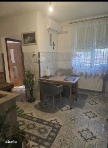 De vanzare urgent, apartament spatios, centru Caracal