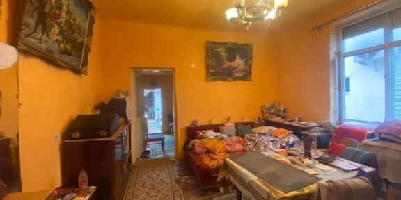 Casă + anexă str. Tudor Vladimirescu Târgoviște