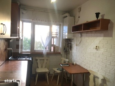 Apartament 3 camere decomandat, 70 mp. bloc cu lift, zona M15