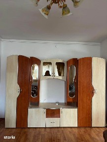 Vand apartament 2 camere Motru - centru