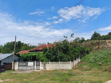 Proprietate Privata 1.511 mp în Leamna de Sus - Casă Cărămidă