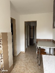 Apartament cu 2 camere decomandat - Aleea Cornișa