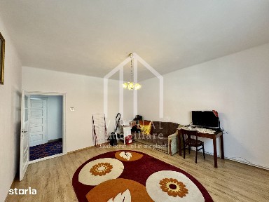 Casa singur in curte, 4 camere, 106mp utili + balcon, spatiu comercial