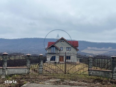 Casa Individuala, 230 mp, 2900 mp teren