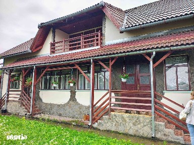 CASĂ CU SUFLET, ÎN INIMA COVASNEI, de vânzare