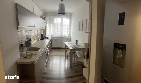 Vând apartament decomandat 2 camere, cartier Tudor