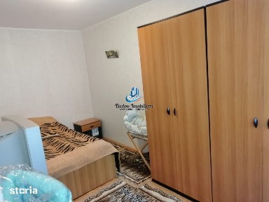 Apartament 3 camere, parter, Piata Darmanesti
