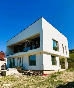 Casă nouă cu arhitectură mediteraneană | Semifinisată | 150 mp utili