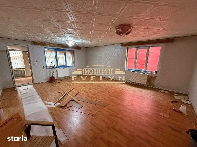 Clădire de vânzare - Aproximativ 406 mp utili, Zona Centrală