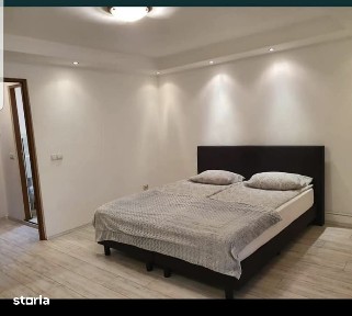 Garsonieră 35 mp, renovată și mobilată, etaj 2 - Sighișoara