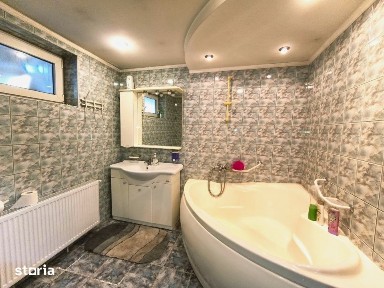 Casa 6 camere de vanzare str Samuel Micu Talmaciu