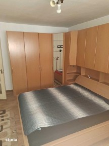 Apartament cu 3 camere in Comanesti,etaj 3 din 4