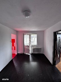 Apartament 2 camere - balcon - Zona Decebal