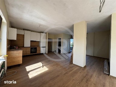 Apartament Tip Penthause 3 camere,103 mp + 2 terase,situat pe strada