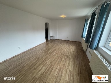 Apartament de inchiriat 2 camere, garaj, in vilă, Alba Iulia