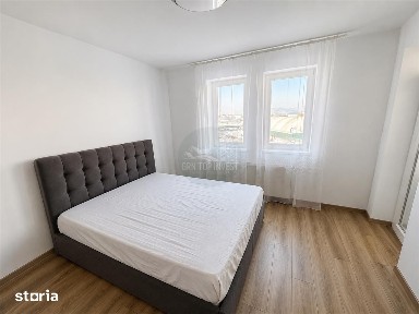 Apartament decomandat 2 camere cu balcon zona Henri Coanda
