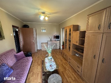 Apartament cu 2 camere, zona Rogerius