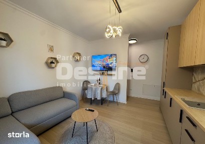 Vand apartament 2 camere, etaj 2