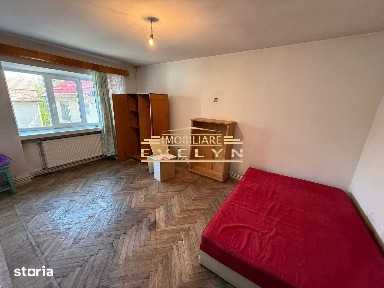 De vanzare apartament 3 camere-bloc tip vila !