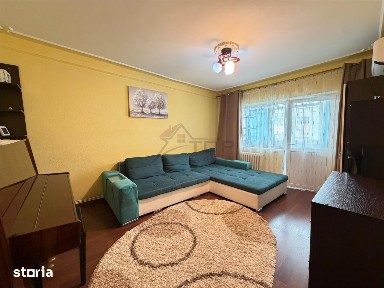 Inchiriere apartament 4 camere, TG. Cucu