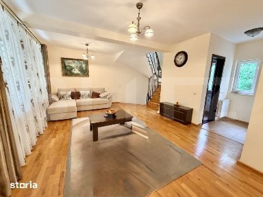 Casa 4 camere, 127 mp, gradina si teren de 326 mp, zona Cetate-Dealul