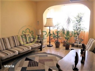 Apartament 3 camere, zona Vasile Milea
