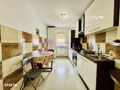 Apartament 3 camere de inchiriat | decomandat | renovat | Strand |