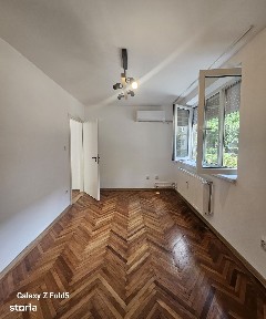 Apartament 2 camere, Piața 1 Decembrie, Ideal pentru birou sau cabinet