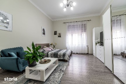 Rezervat Apartament ultracentral cu 4 camere decomandat
