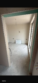 Apartament cu 2 camere,etaj intermediar,terasa,parcare subterana, z
