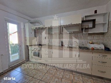 Apartament 4 camere decomandate | 2 bai | 2 balcoane | 75 mp | Cetate
