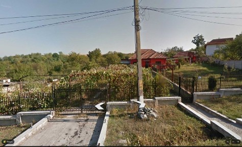 Casă de vânzare cu teren intravilan 1.594 mp langa Motru (Gorj)