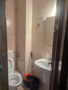 Apartament 3 camere,micro 20- de inchiriat
