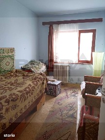 Apartament cu 3 camere, 64 mp,decomandat, etaj intermediar, zona Flora