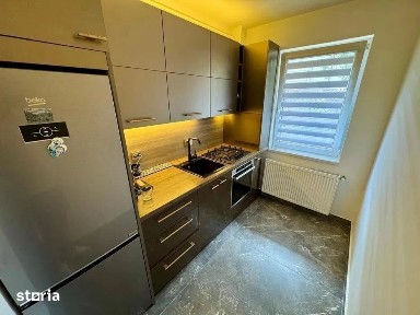 Apartament 3 camere de vanzare, 64 mp, Floresti
