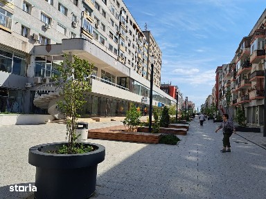 Apartament 3 camere, balcon, Centru Constanța
