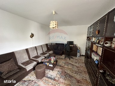 Apartament cu 2 camere de vânzare în zona Micalaca
