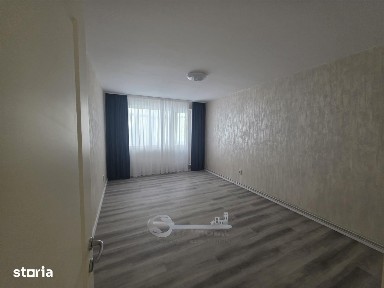 Apartament 3 camere - Alexandru cel Bun - etaj 2 - renovat