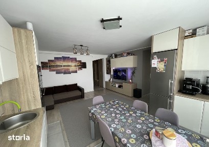 Apartament 3 camere,62mp / Parcare extreioara / Catanelor