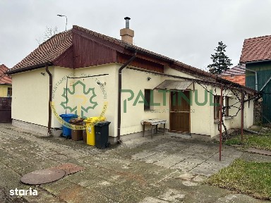 Inchiriez casa 2 camere singur in curte - teren 900 mp - Sibiu - str. Nicolae Iorga