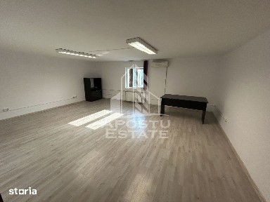 Spatiu pentru birouri de inchiriat, 120 mp, etajul 2, in Girocului