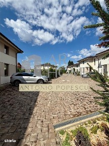 Casa 5 camere, ansamblu rezidential cu piscina, in Paulesti Prahova.