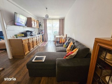 Apartament 2 camere de vanzare in Floresti
