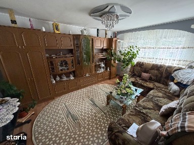 Apartament 2 camere, decomandat - Cugir