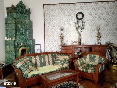 Apartament renovat ultracentral | 116 mp utili | 2 parcari | pod mansa