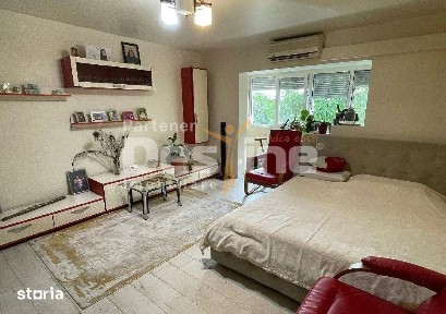 Vindem apartament 3 camere 73 Mp