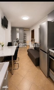 Apartament de vanzare mobilat si utilat